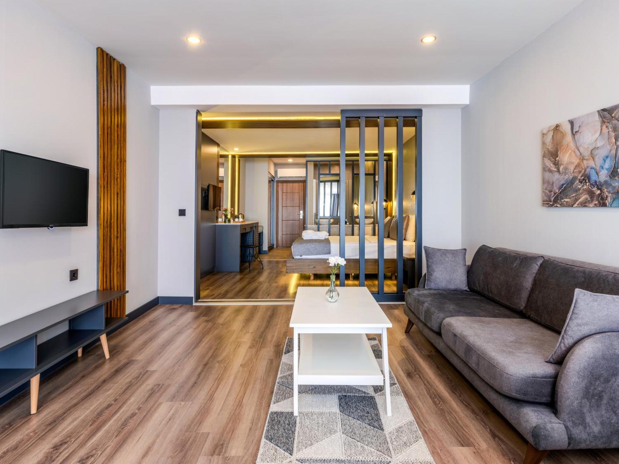 Adora Calma Beach Hotel Kızılot Exteriör bild