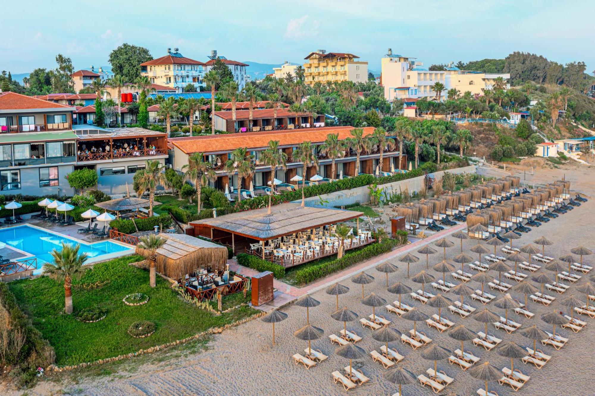 Adora Calma Beach Hotel Kızılot Exteriör bild